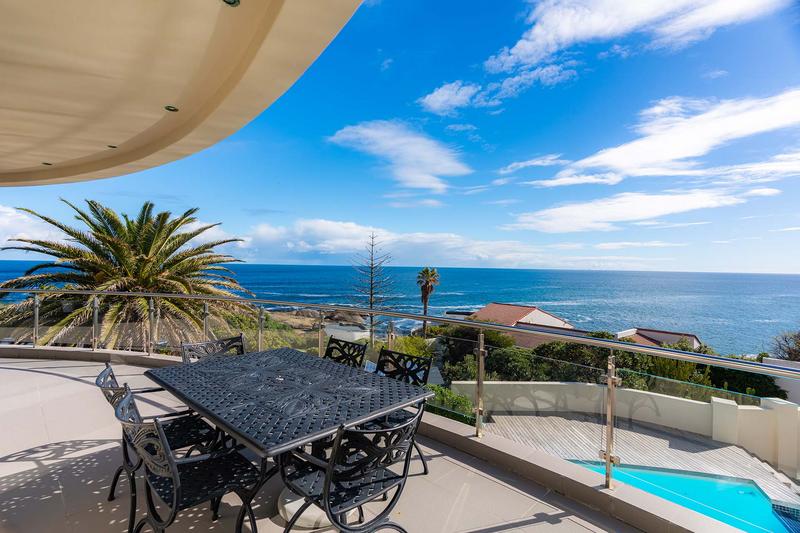 7 Bedroom Property for Sale in Llandudno Western Cape